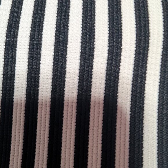 Guess midi skirt and my matching top combo - Picture 5 of 5